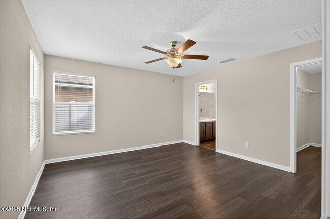 Building Photo - 8387 Cape Fox Dr