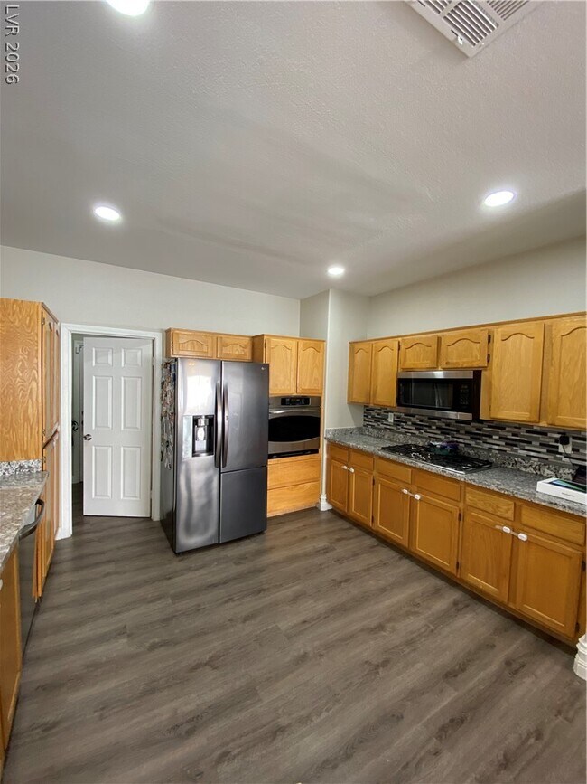 Building Photo - 277 Canyon Spirit Dr