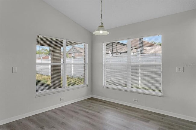 Building Photo - 15412 Montilla Loop