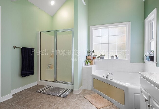 Building Photo - 9069 Brigadier Rd