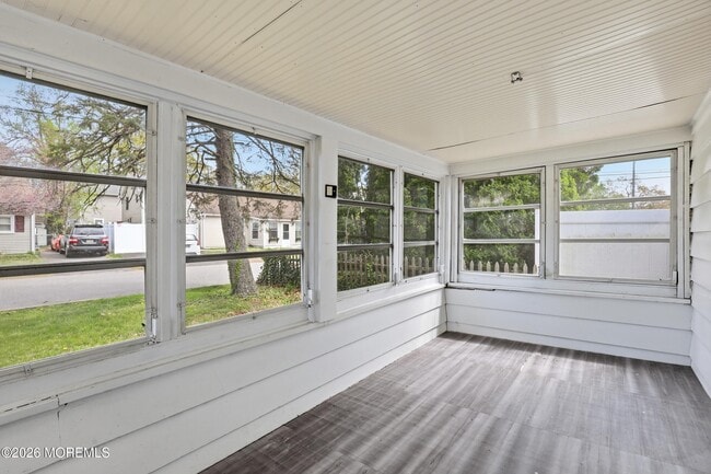 Building Photo - 5 Rickard Ct