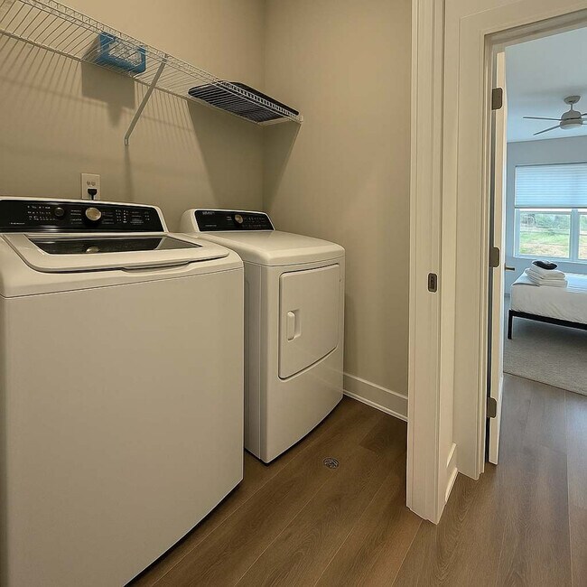 Building Photo - 28403 Torch Pkwy