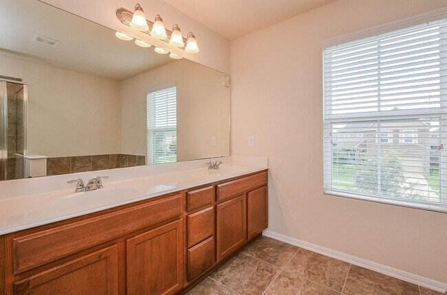Building Photo - 3238 Upland Spring Trace
