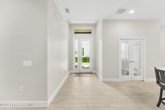 Building Photo - 7969 Cache Crk Ln