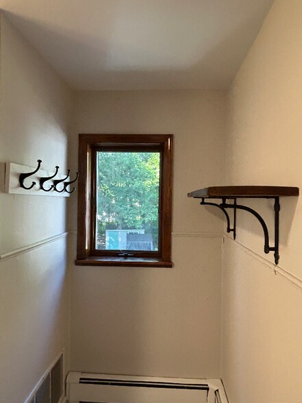 Building Photo - 63 S Grove St