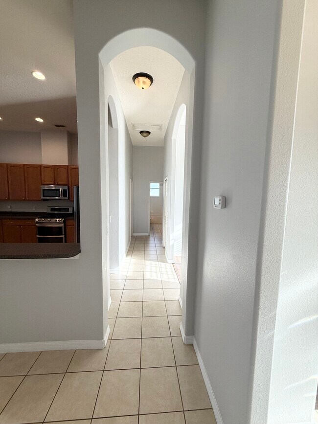 Building Photo - 4420 Harts Cove Way