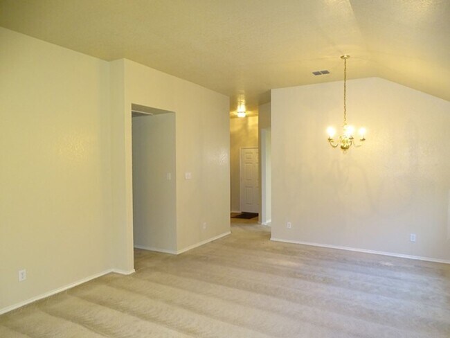 Building Photo - 6046 Mountain Meadow