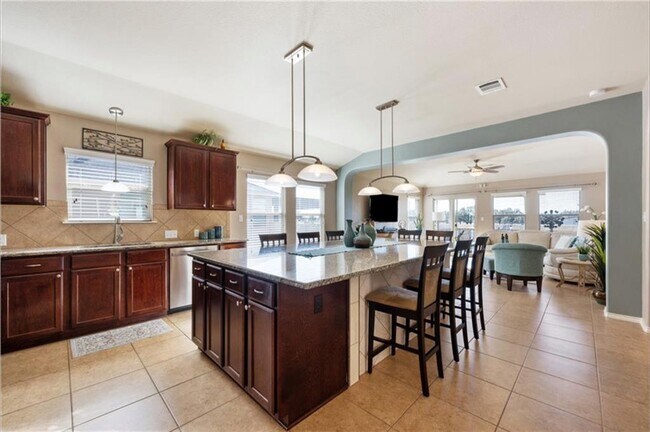 Building Photo - 255 Drystone Trail