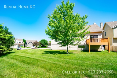 Building Photo - 23815 W 126th Terrace