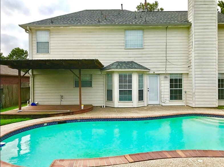 Deck - 17414 Ivy Brook Ct