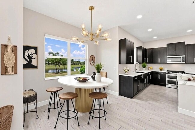 Building Photo - 5608 Macoon Wy