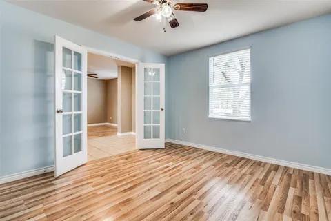 Building Photo - 1604 Pheasant Creek Dr