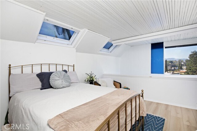 Building Photo - 5038 Aldama St