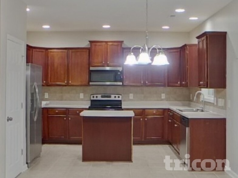 Building Photo - 2303 Catoctin Hollow Ct