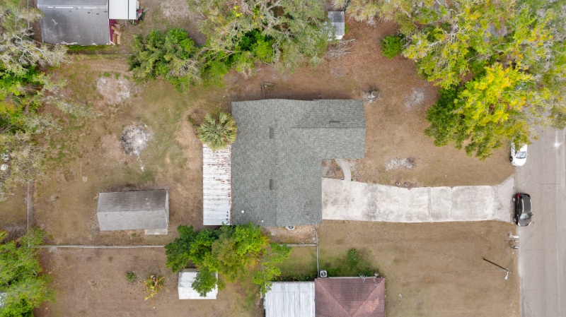 Building Photo - 815 N Hendry Ave