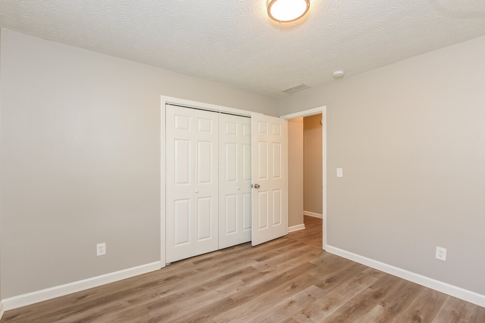 Building Photo - 110 Hunters Keep