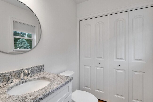 Building Photo - 1 Beach Plum Path