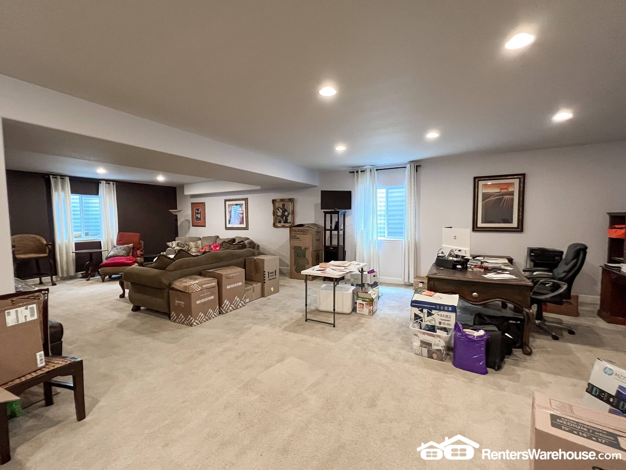 Building Photo - 25104 E Pinewood Pl