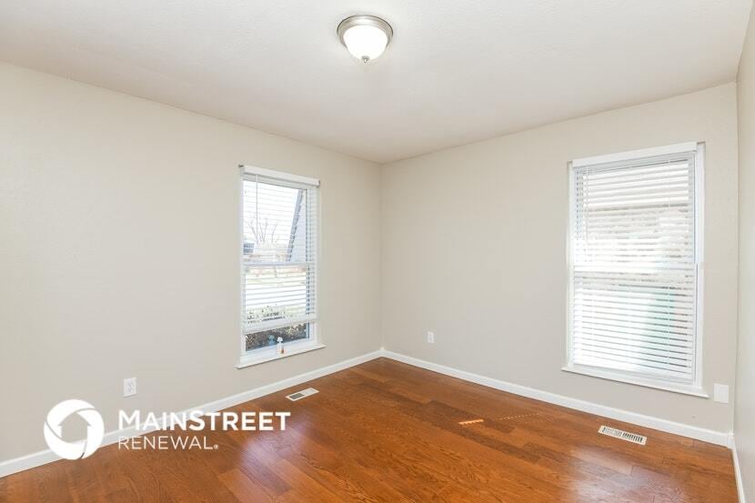 Building Photo - 10617 Dorothy Dr