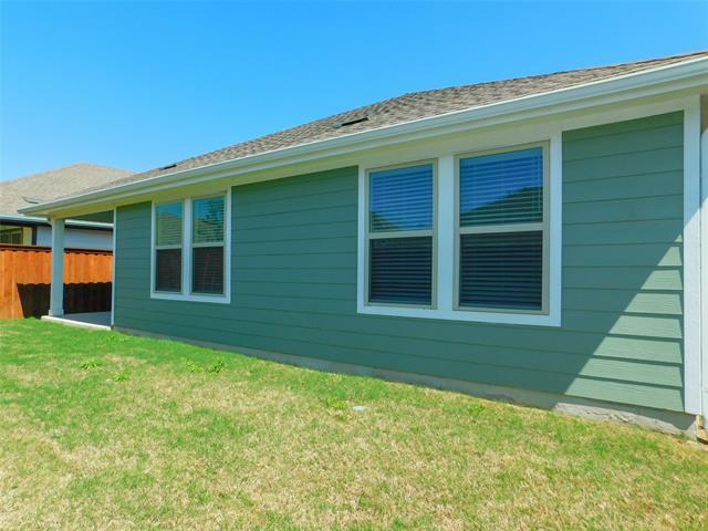 Building Photo - 11217 Pecan Crk Dr