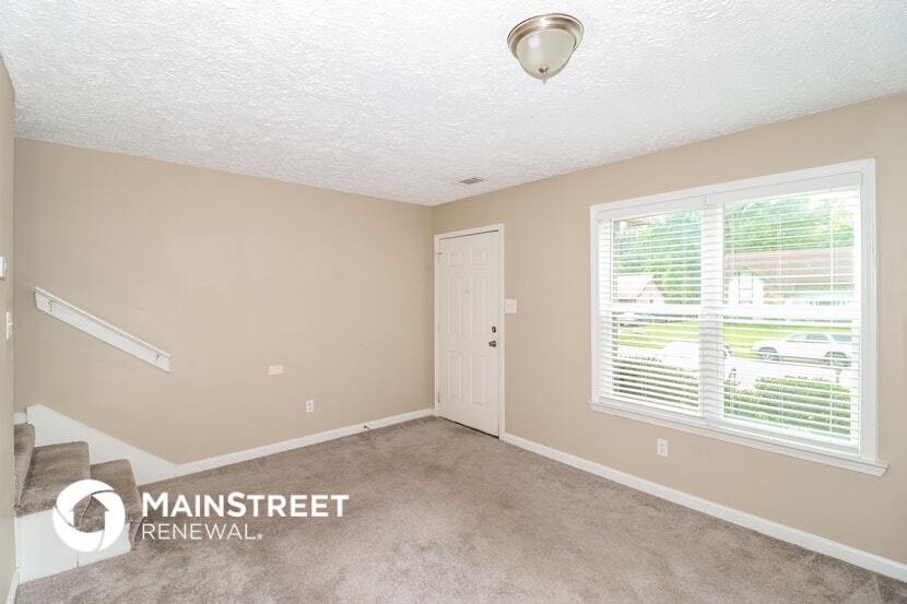 Building Photo - 2156 Oldfield Dr