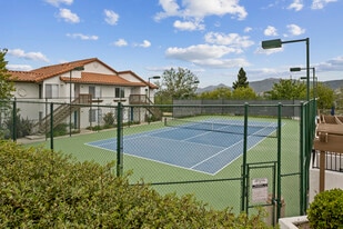 Building Photo - 858 S Rancho Santa Fe Rd