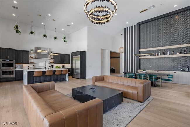 Building Photo - 10927 White Clay Dr