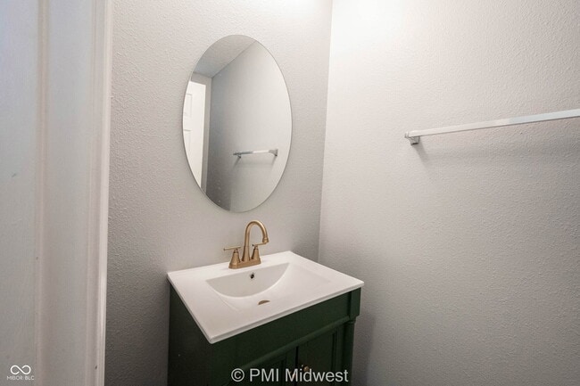 Building Photo - 3460 Firethorn Drive