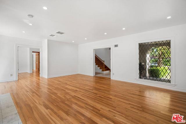 Building Photo - 4339 Mariota Ave