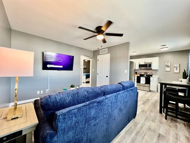 Building Photo - Fully furnished apartment with all utilities and High-speed internet included