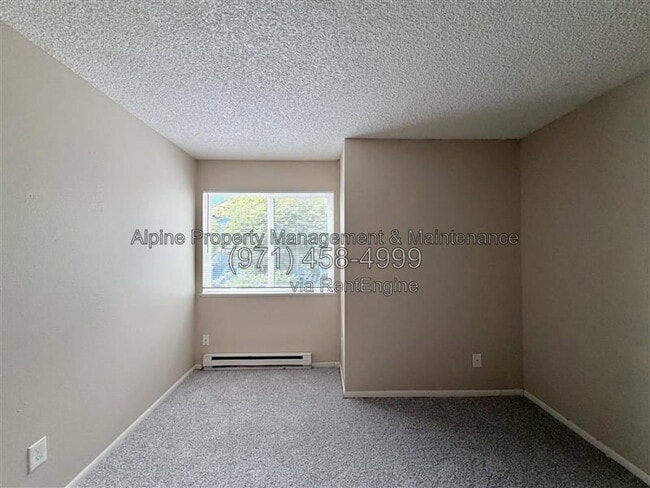 Building Photo - 17890 SW Alexander St