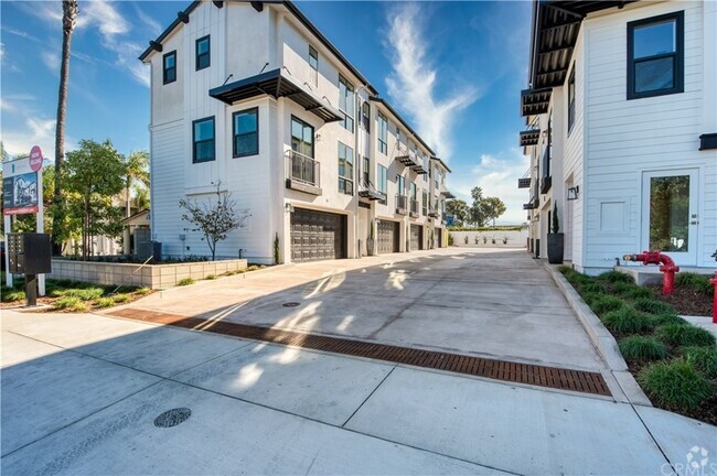 Building Photo - 20452 Santa Ana Ave