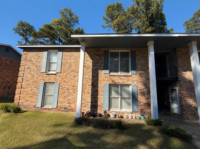 Building Photo - 6321 Milgen Rd