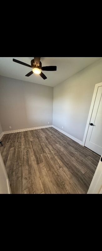 Building Photo - 420 Breezewood Dr