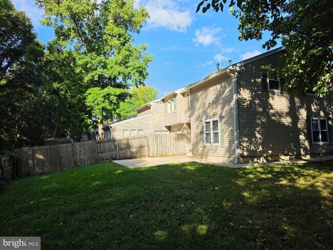 Building Photo - 1412 Woodmill Dr