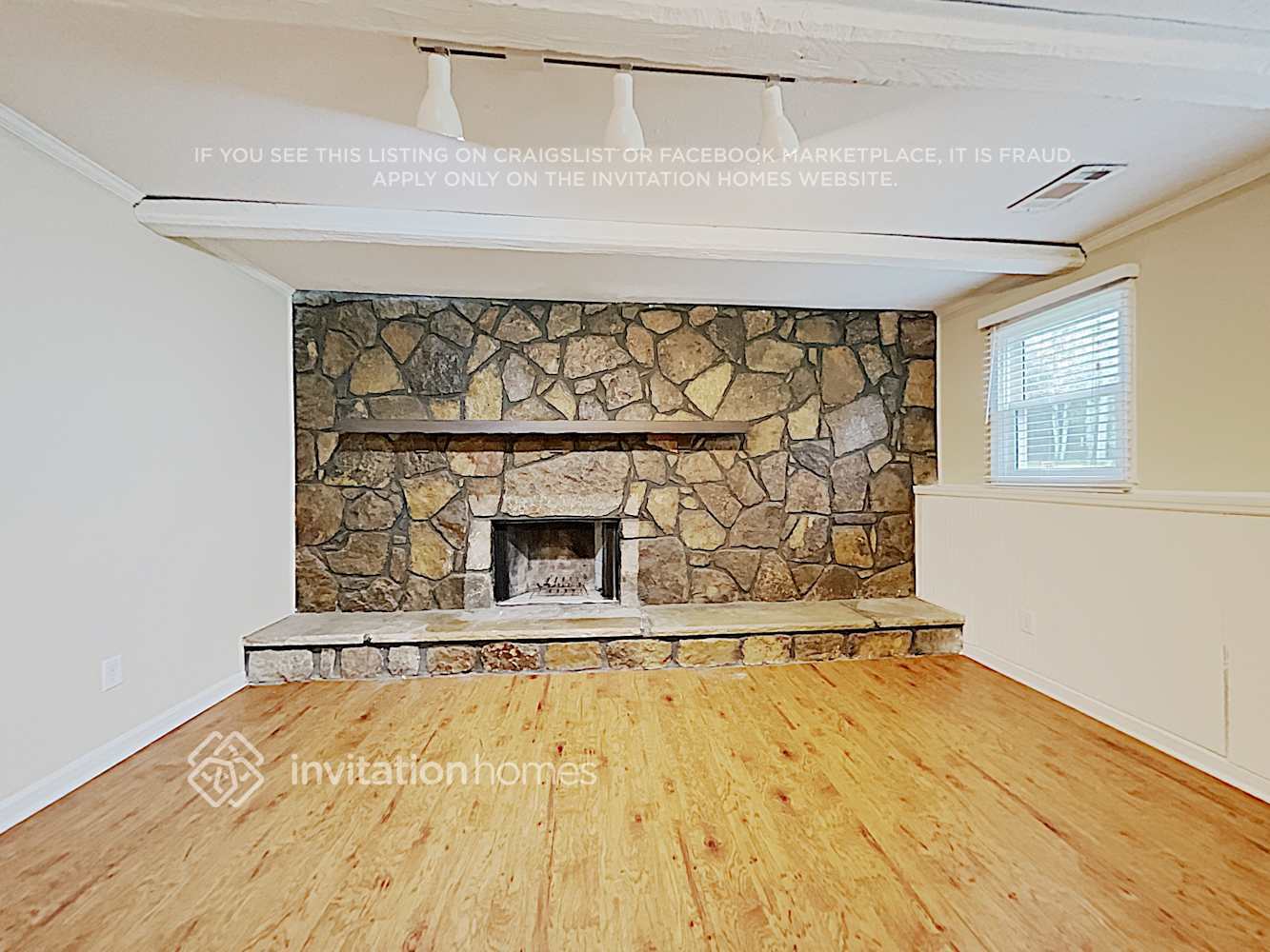 Building Photo - 2354 Shadowood Dr SW