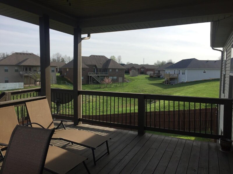 Building Photo - 302 Willow Crossing Ct