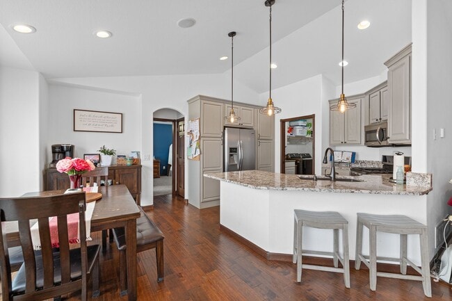Building Photo - 8017 Brooks Lp