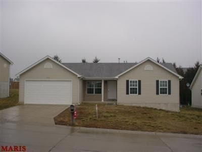 Primary Photo - 2311 Garden Ln