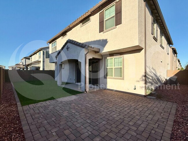 Building Photo - 670 S Jacana Ln