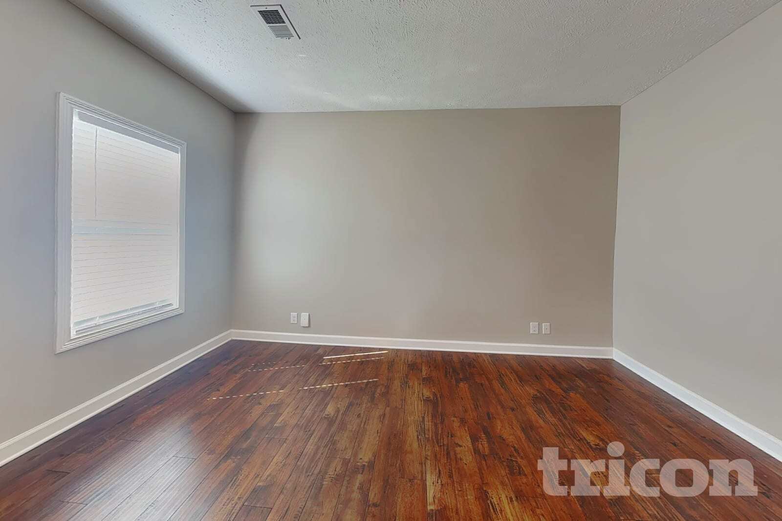 Building Photo - 3772 Windhaven Dr