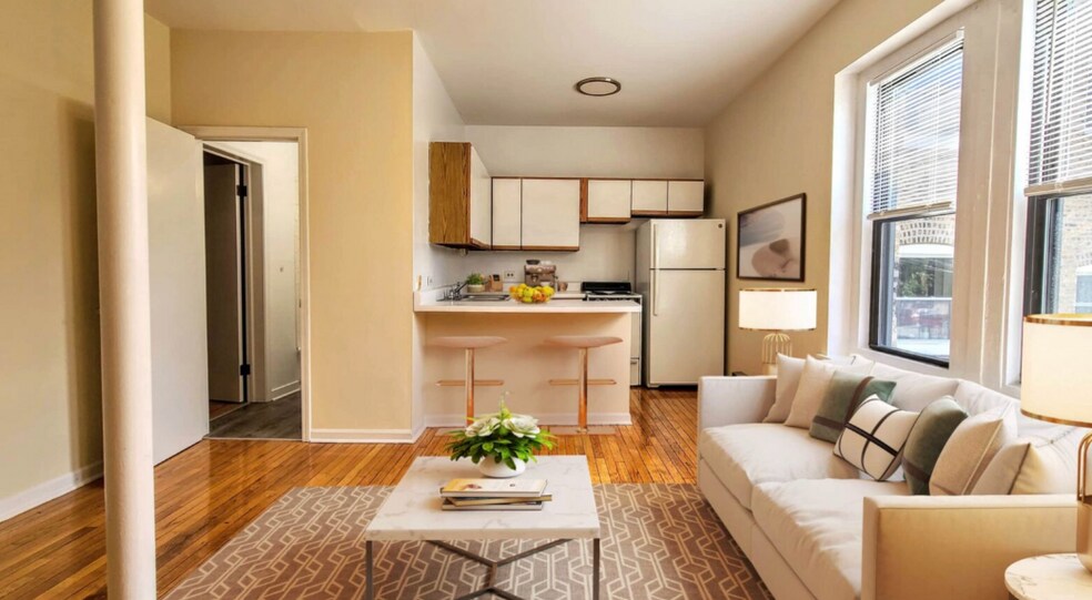 Building Photo - 630 W Barry Ave