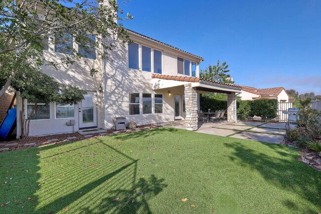 Building Photo - Highland Ranch Spring Valley 2-story 3 bd / 3.5 ba Home w Garage, Yard + MORE!