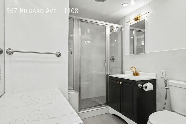 Building Photo - 967 Hilgard Ave