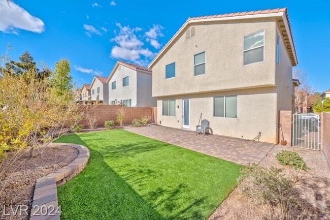 Building Photo - 4 Bedroom For Rent! Near Durango Station