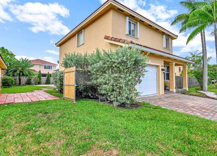 Primary Photo - 8986 SW 214th Ter