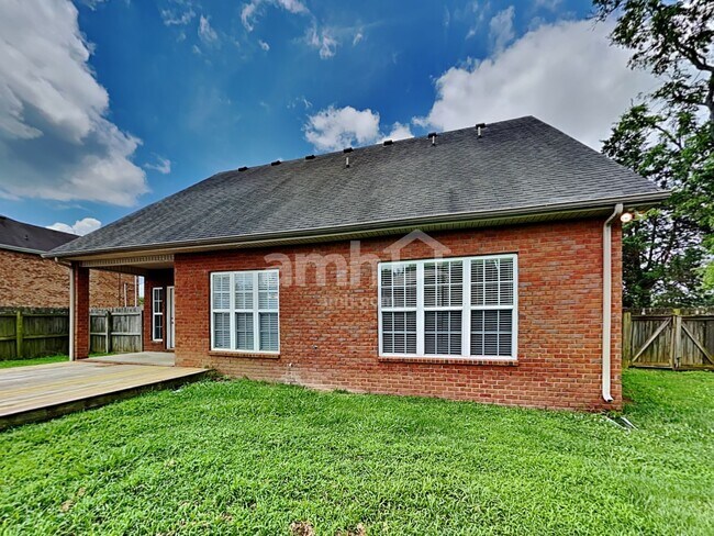 Building Photo - 3520 Wilbur St