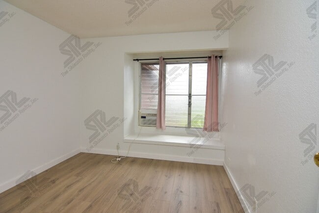 Building Photo - 3BR / 2Bath / 4Pkg - Home in Mililani!