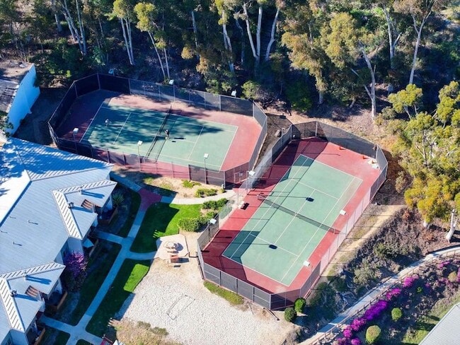 Building Photo - 1650 S El Camino Real