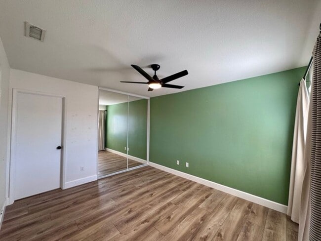 Building Photo - Spacious 4 Bedroom Home in Temecula’s Vine...
